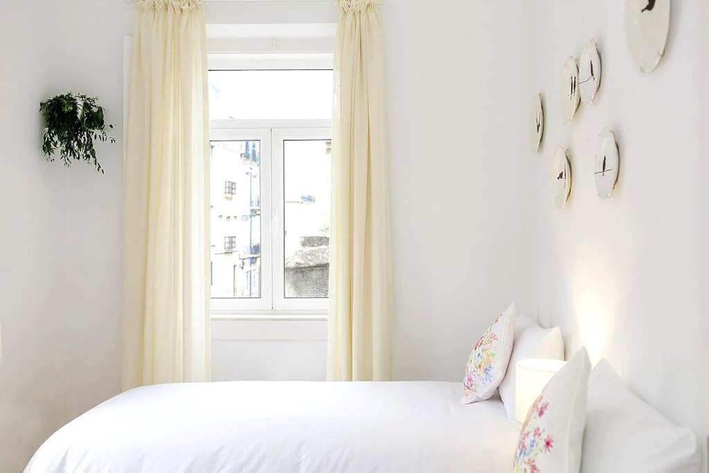 Sapadores - 2 Bedrooms Apartment Lisbon Boho Chic ภายนอก รูปภาพ